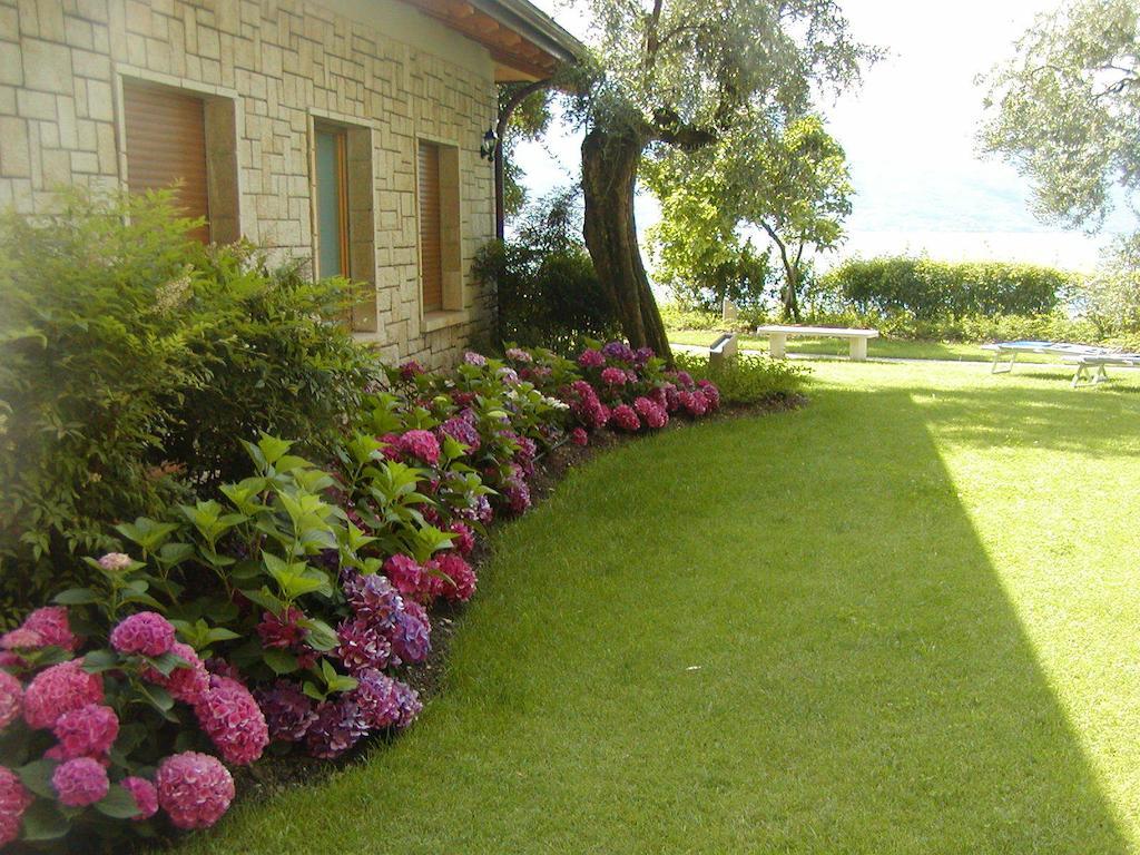 Torre Degli Ulivi Bed and Breakfast Tignale Exteriör bild